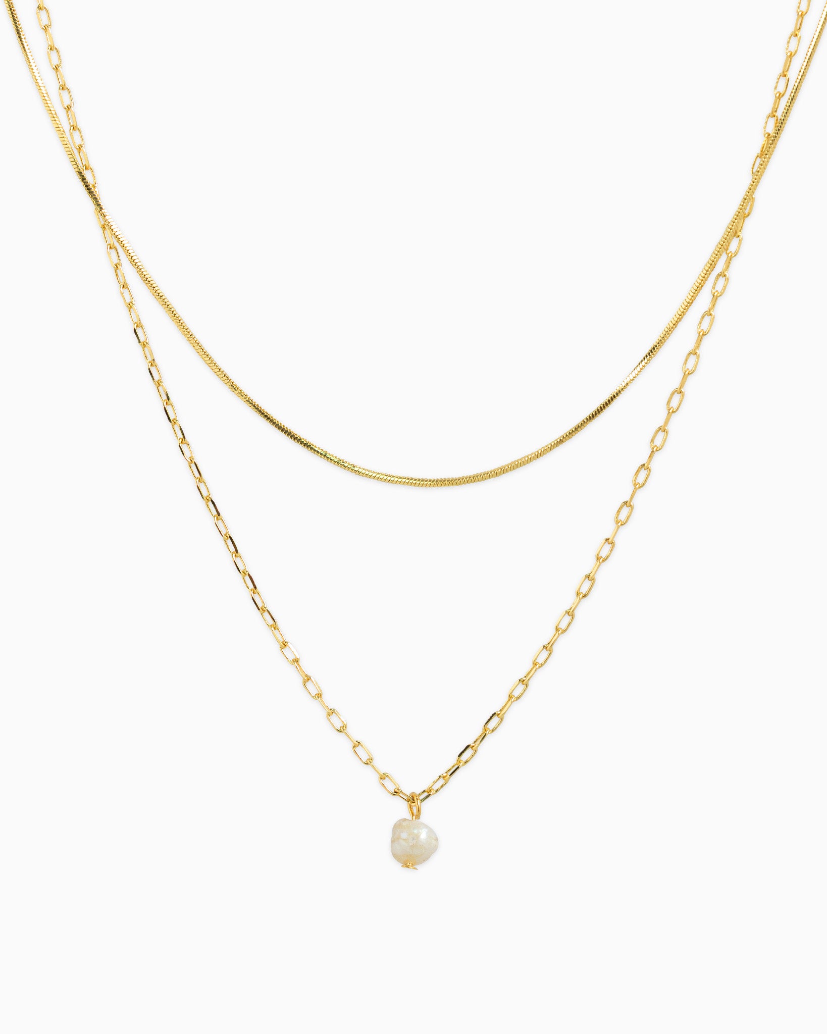 Layered freshwater pearl necklace in gold – Sessori