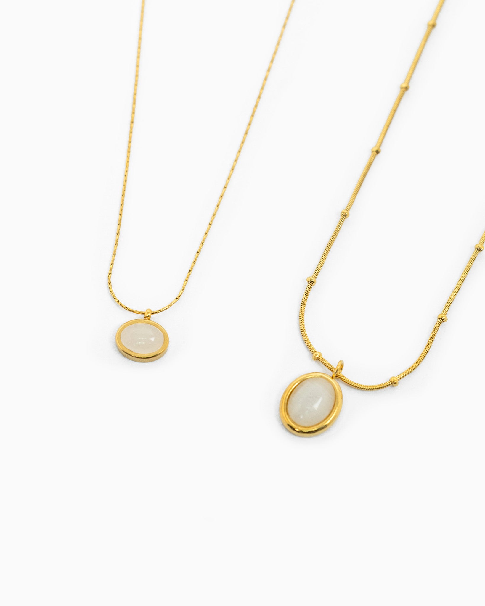 Stainless Cat’s Eye Glass Oval Pendant Necklace