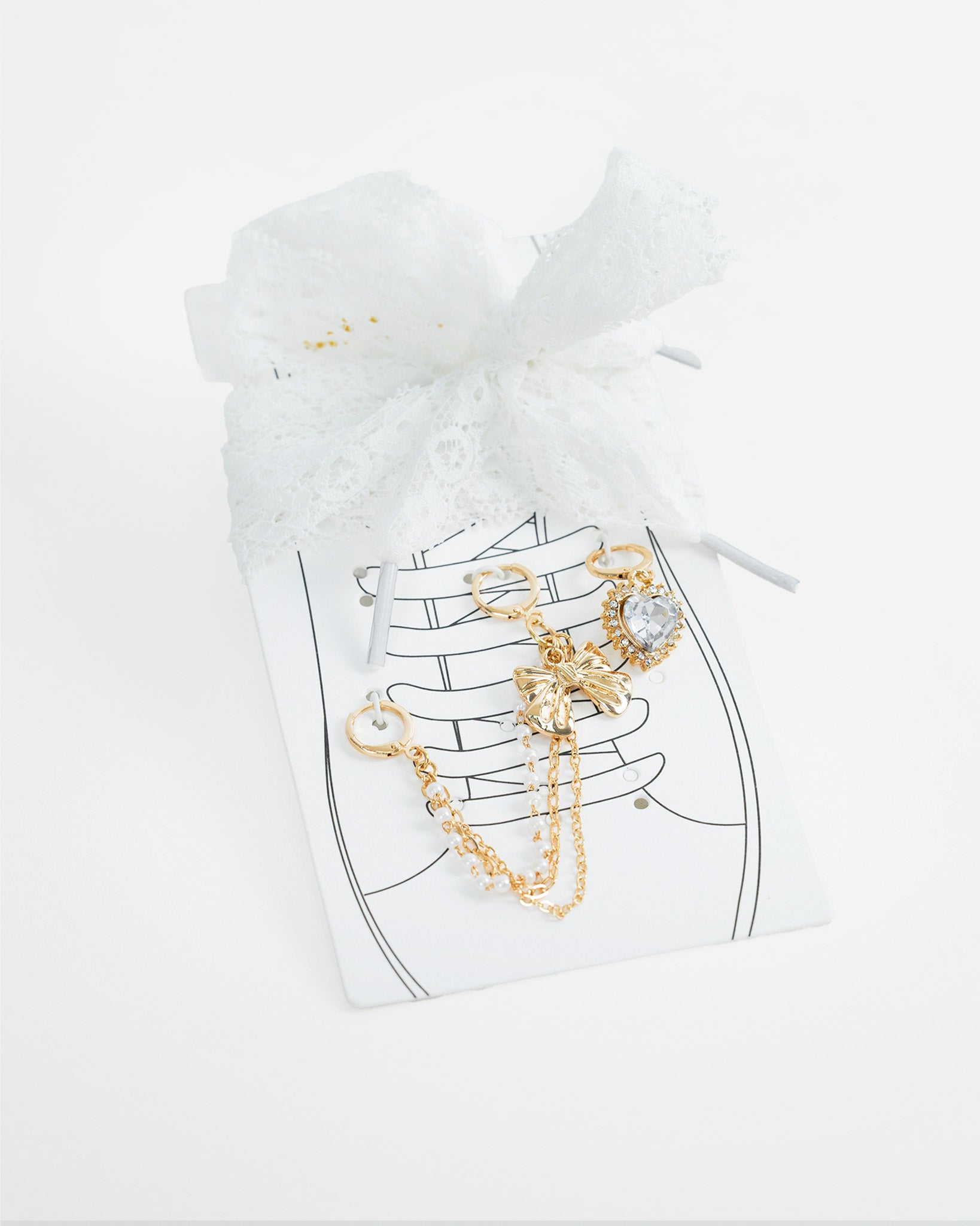 Lace Dreams White Bow with Crystal Heart Shoe Charm Set