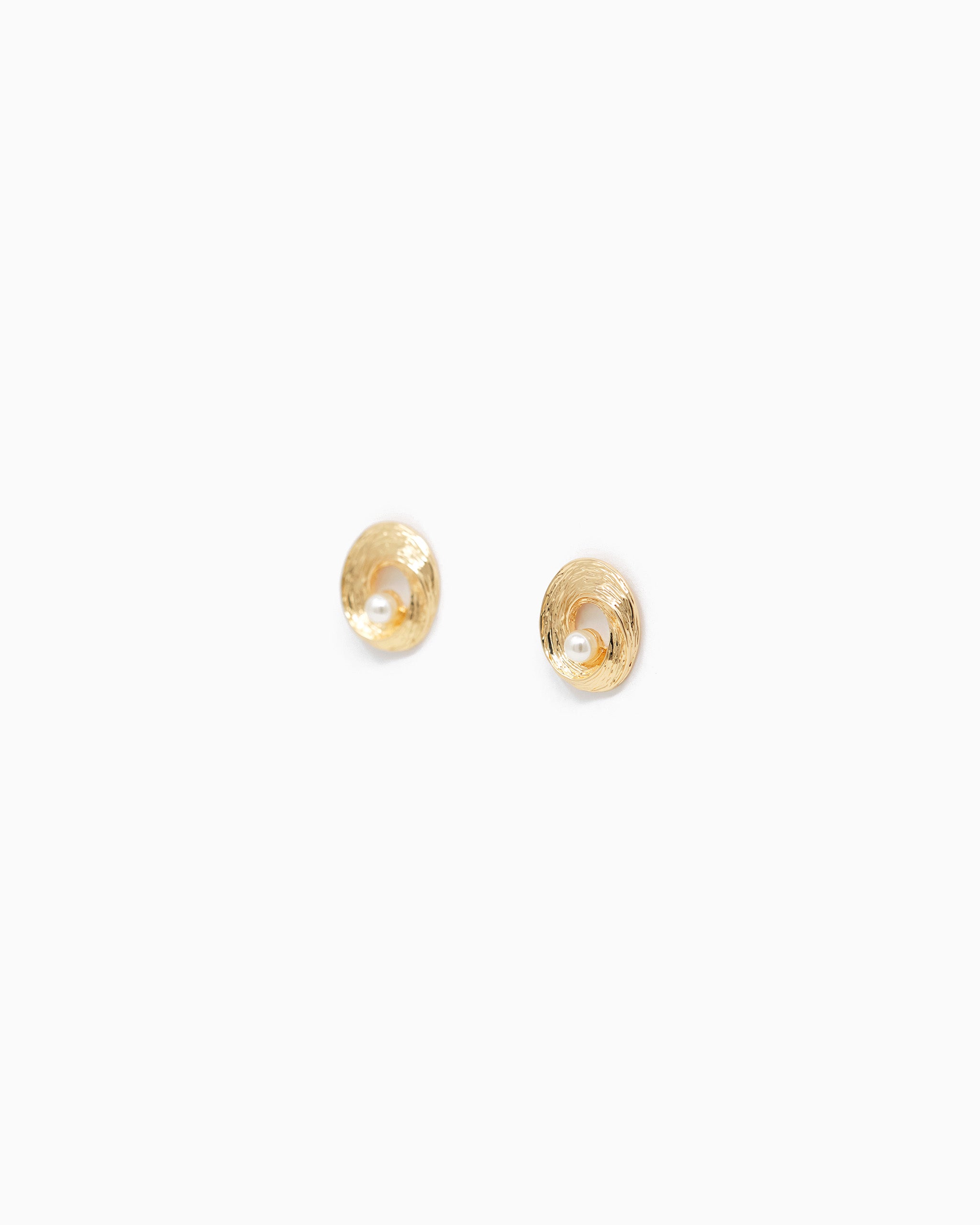 Textured Metal Swirl with Pearl Statement Stud Earrings – Gold side