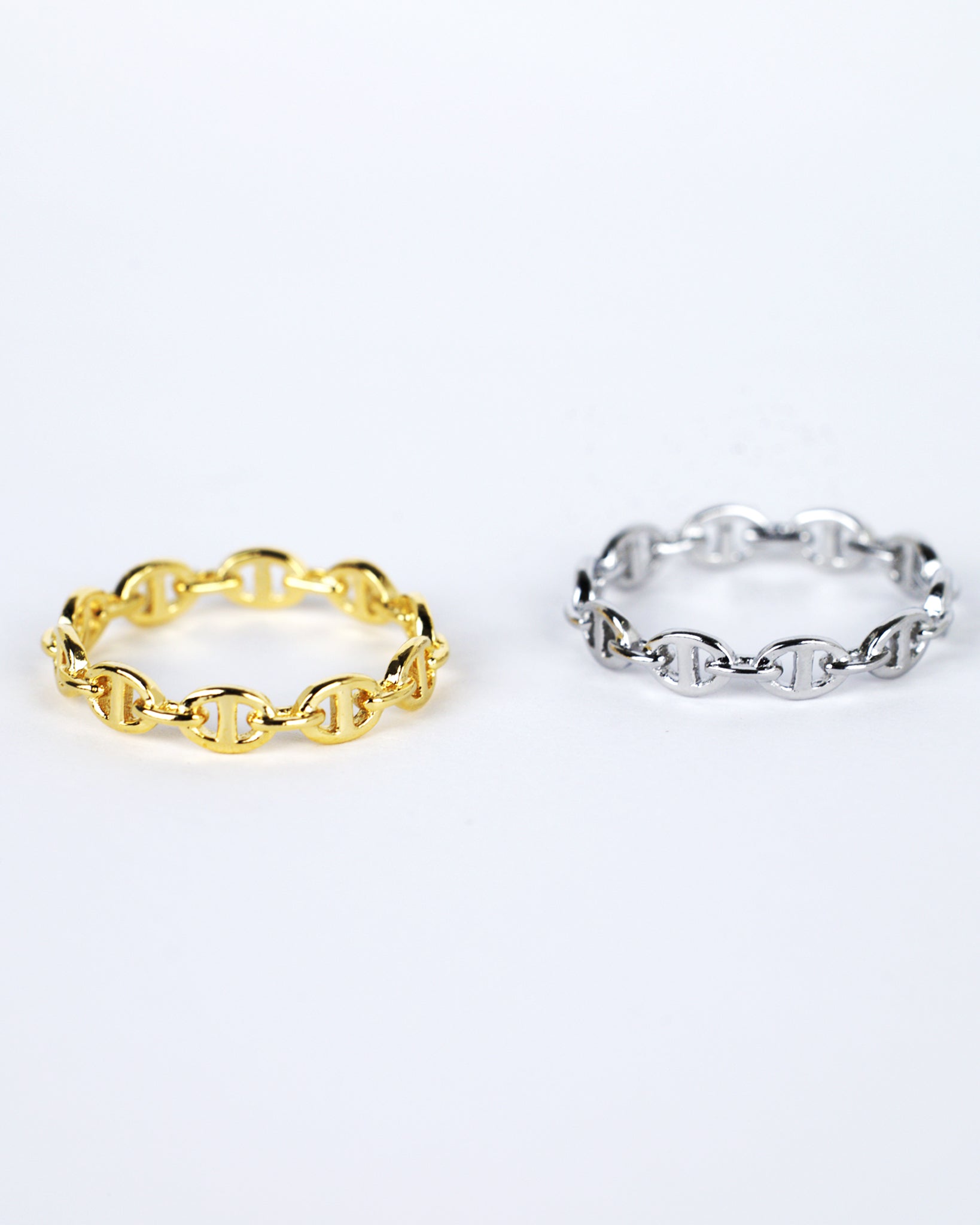 Oval Mariner Minimalist Stacking Chain Link Ring-3
