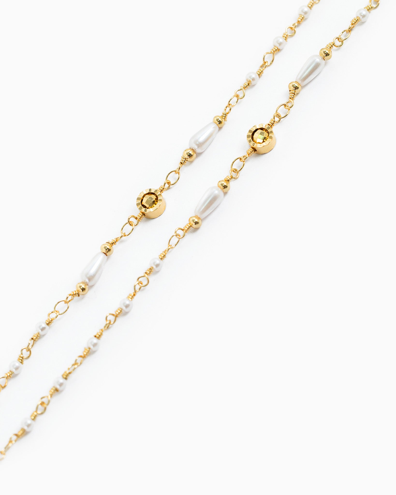 Mixed Pearl Gold Accent Chain Necklace