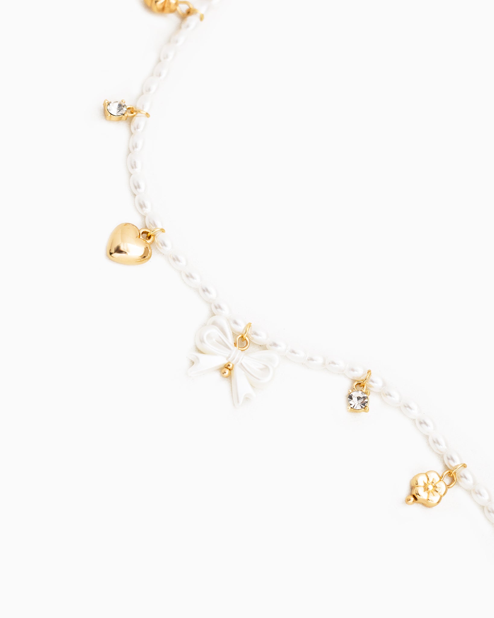White Bow Seven Valentine's Charm Pearl Necklace