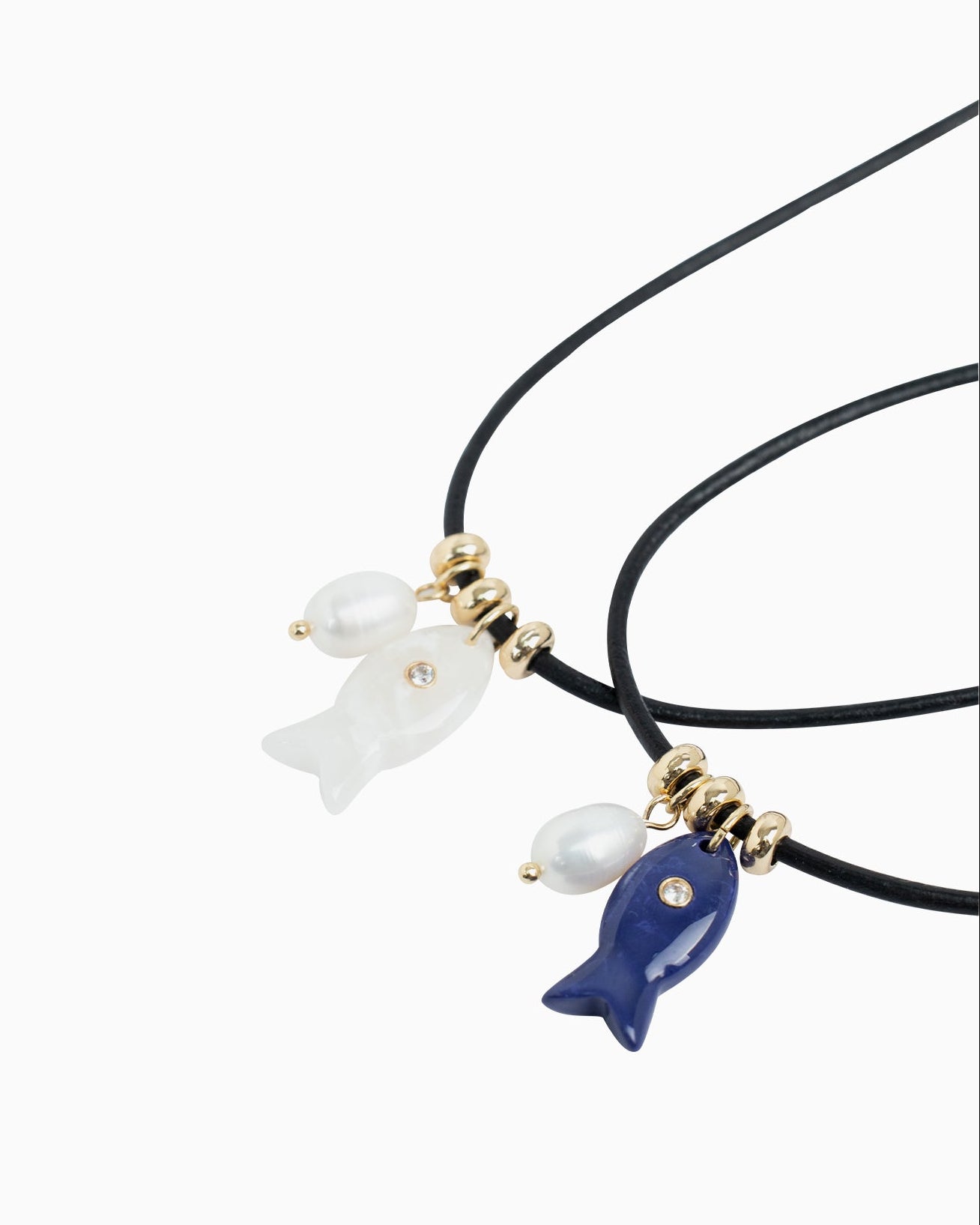 Sea Life Drift Fish Leather Necklace-1