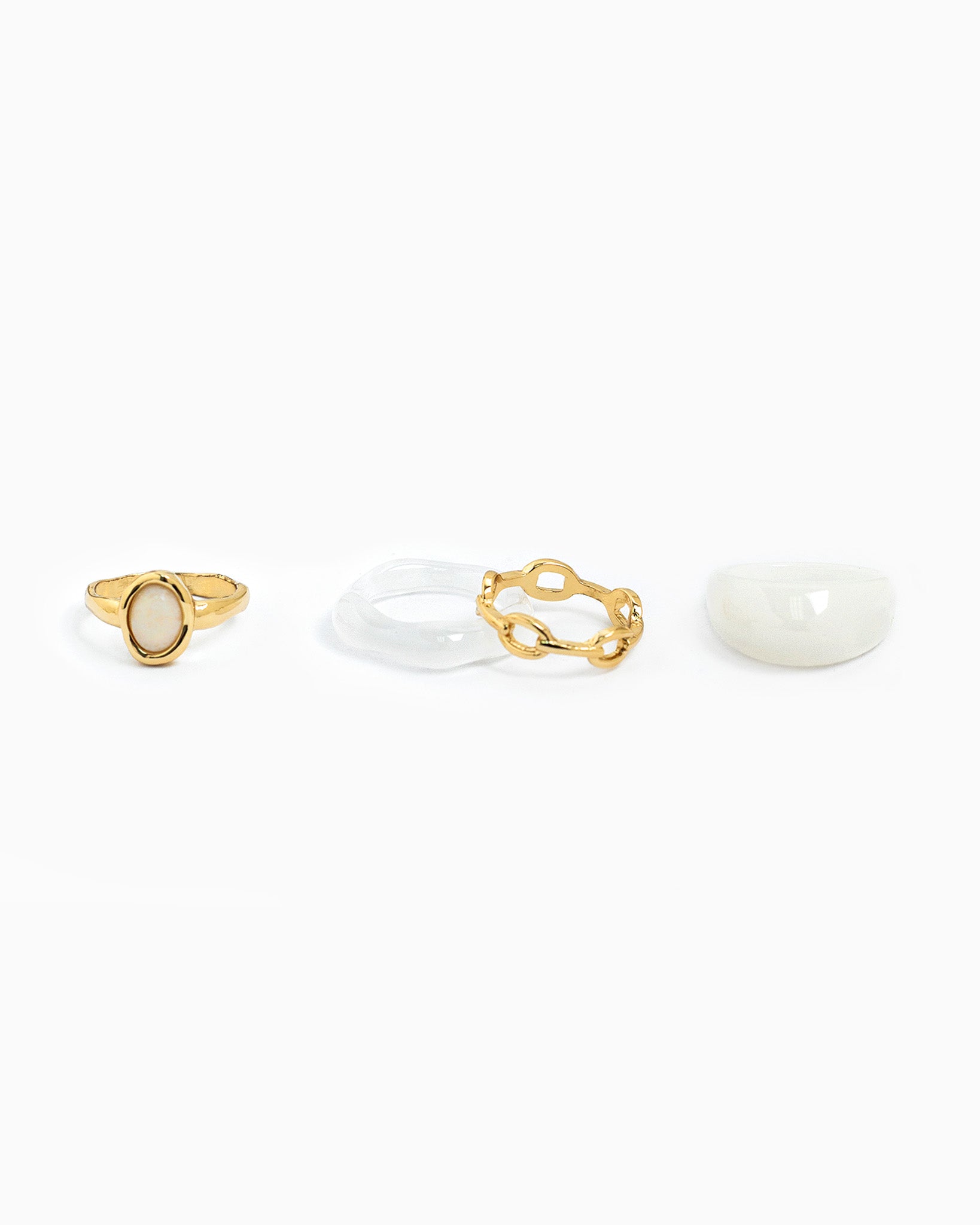 Ivory Resin Stone Rings set of 4