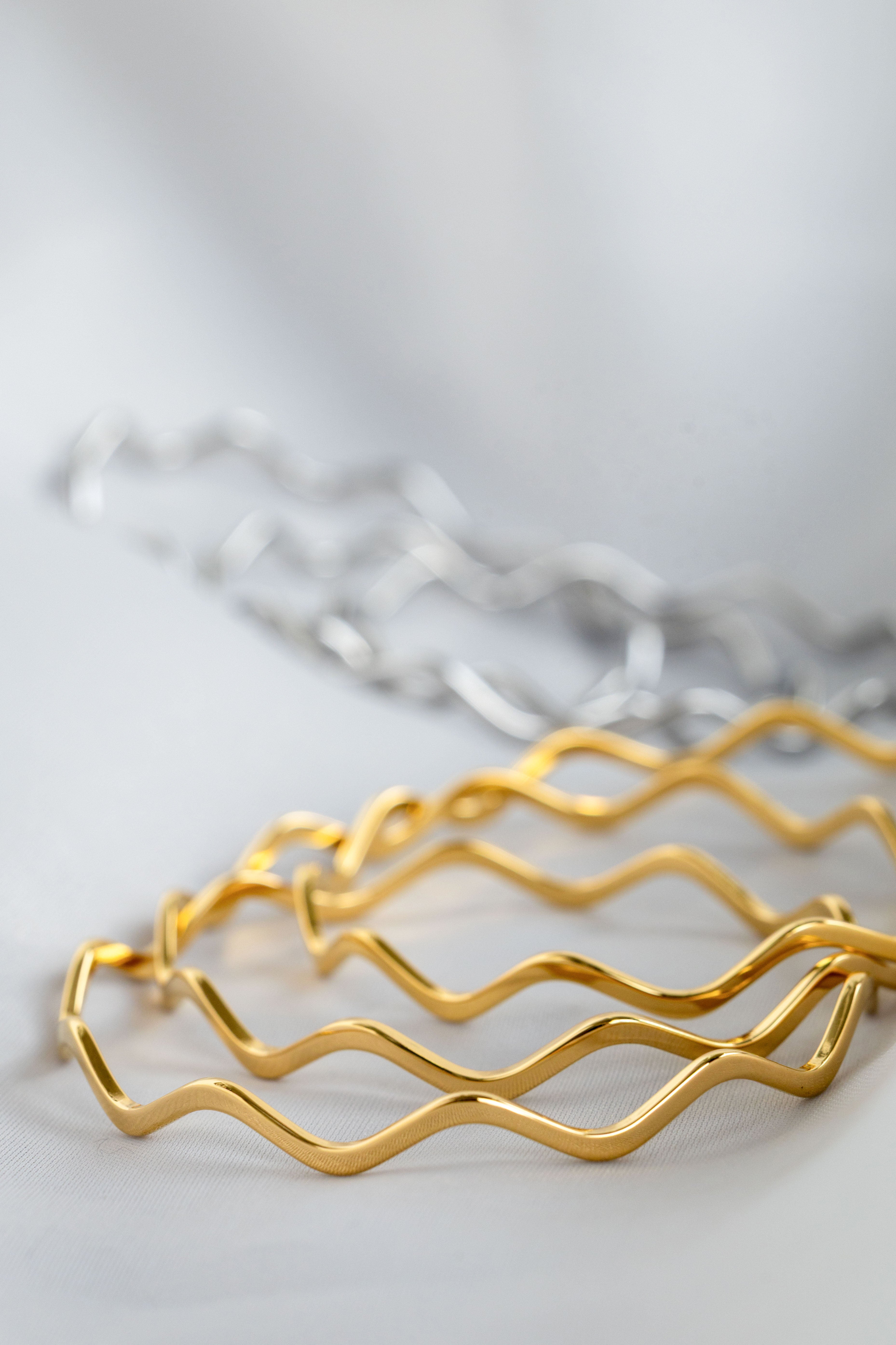 Stainless Steel Wavy Triple Layered Bangle Set