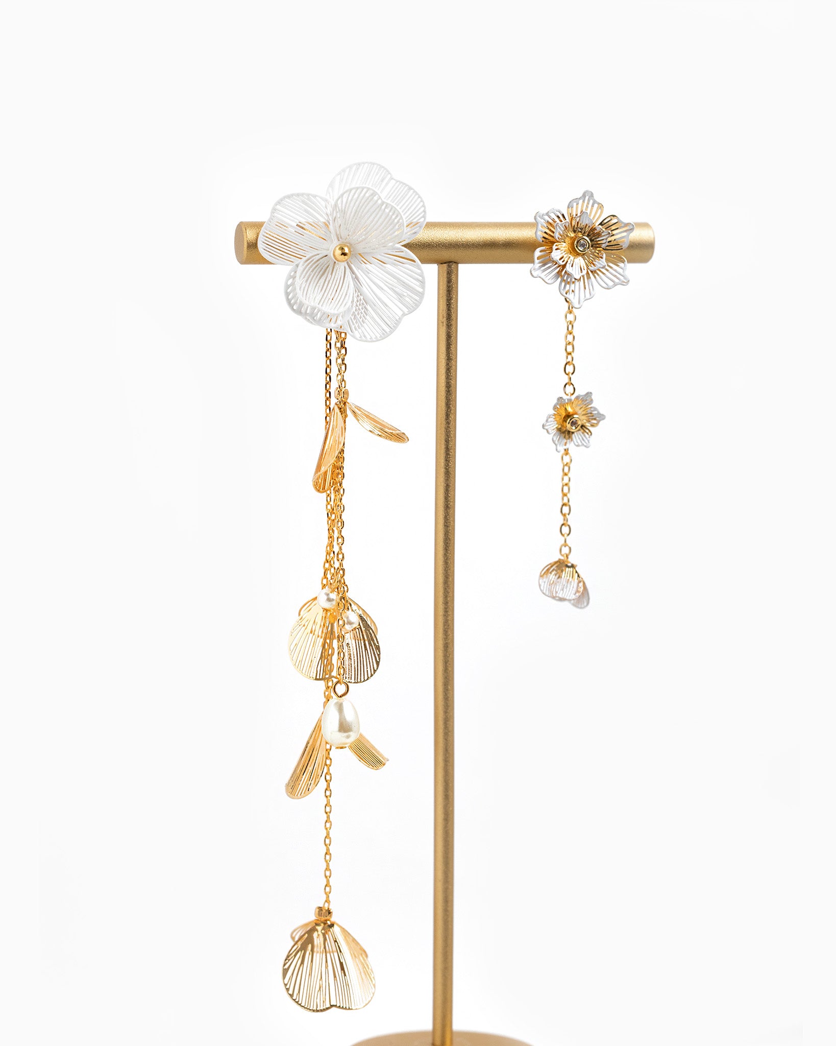 Ombre Filigree Flower Linear Earring