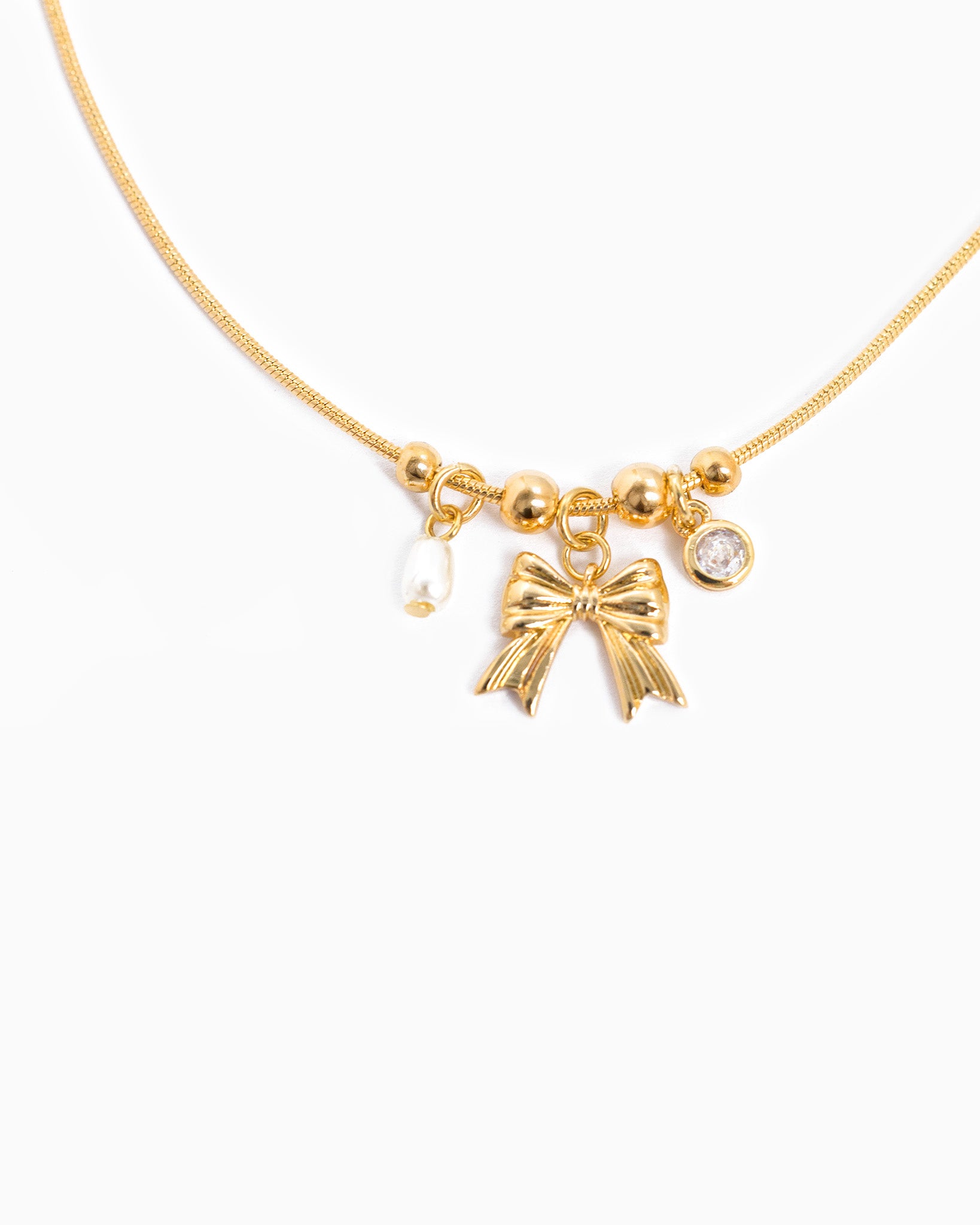 Dainty Center Bow Accent Necklace