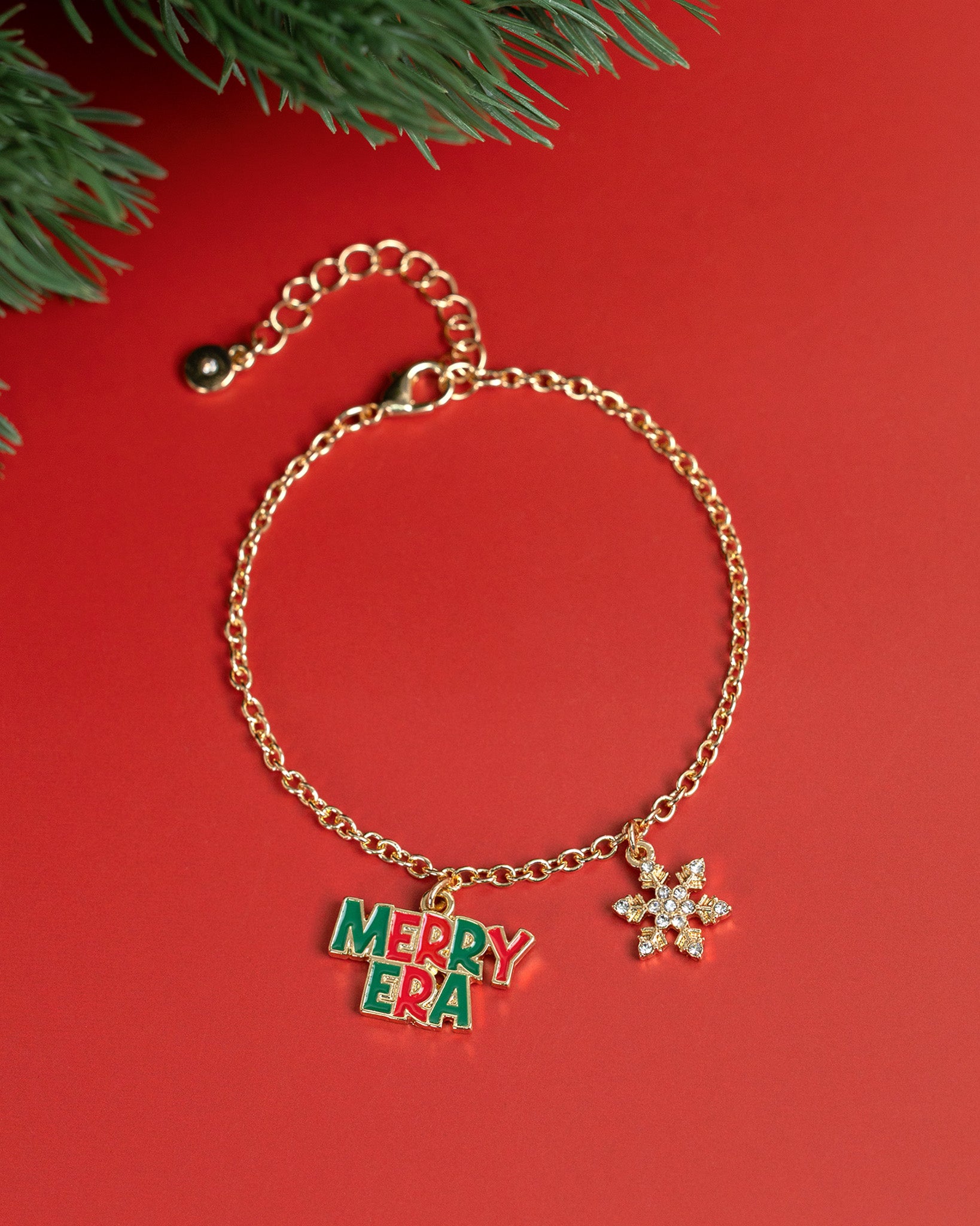 Merry Era Snowflake Charm Bracelet