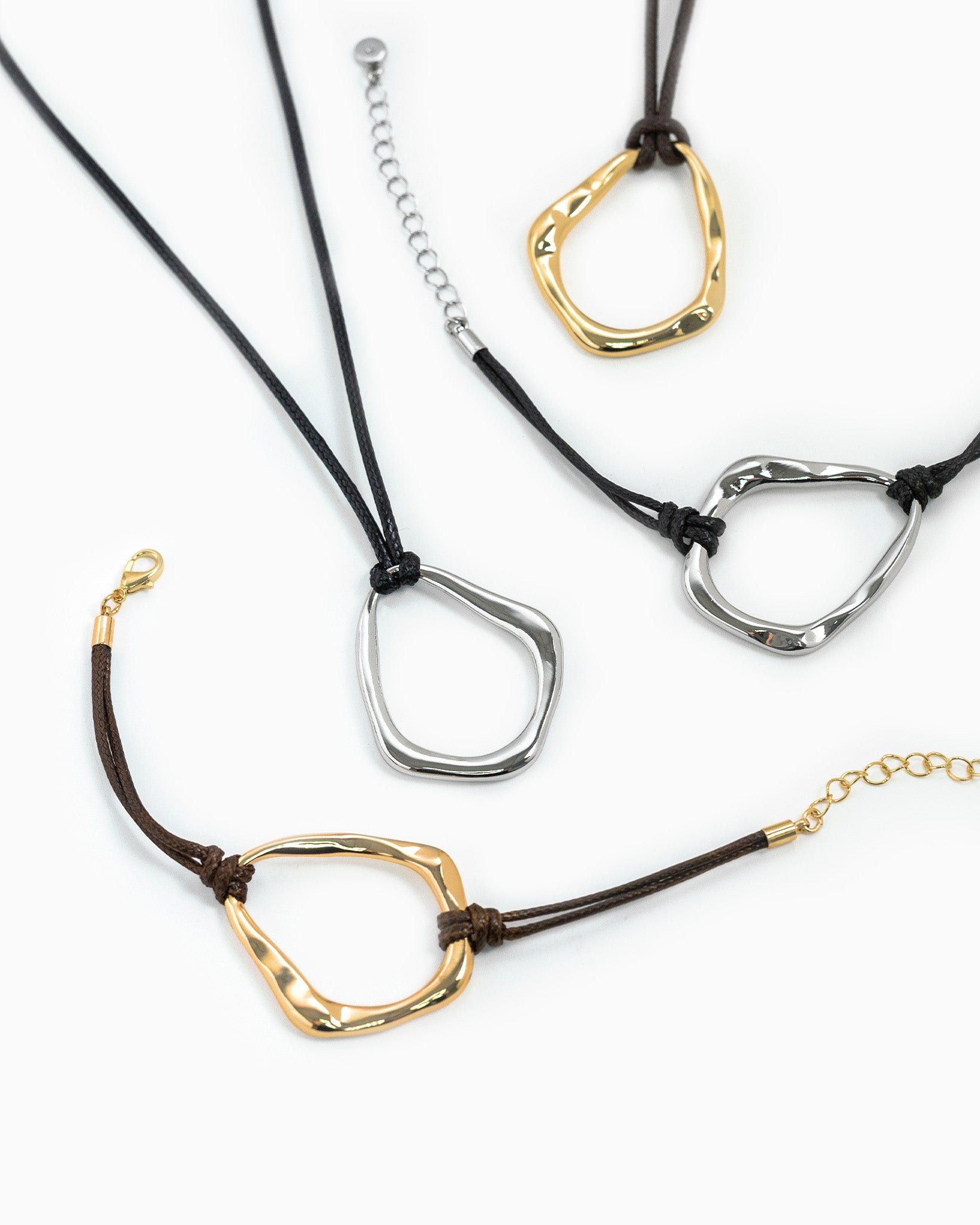 Abstract Wave Cord Necklace