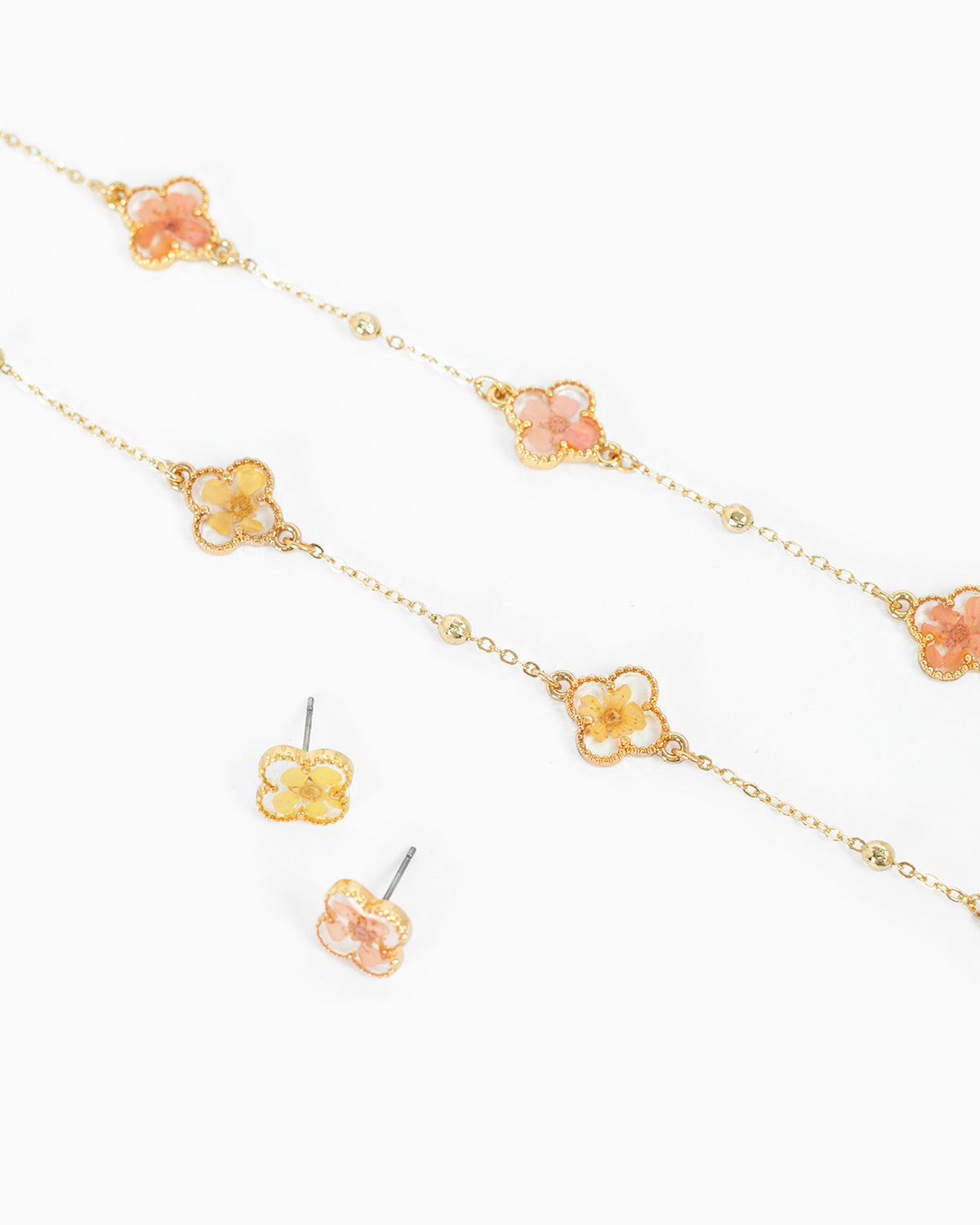 Pressed Flower Clover Station Necklace-3