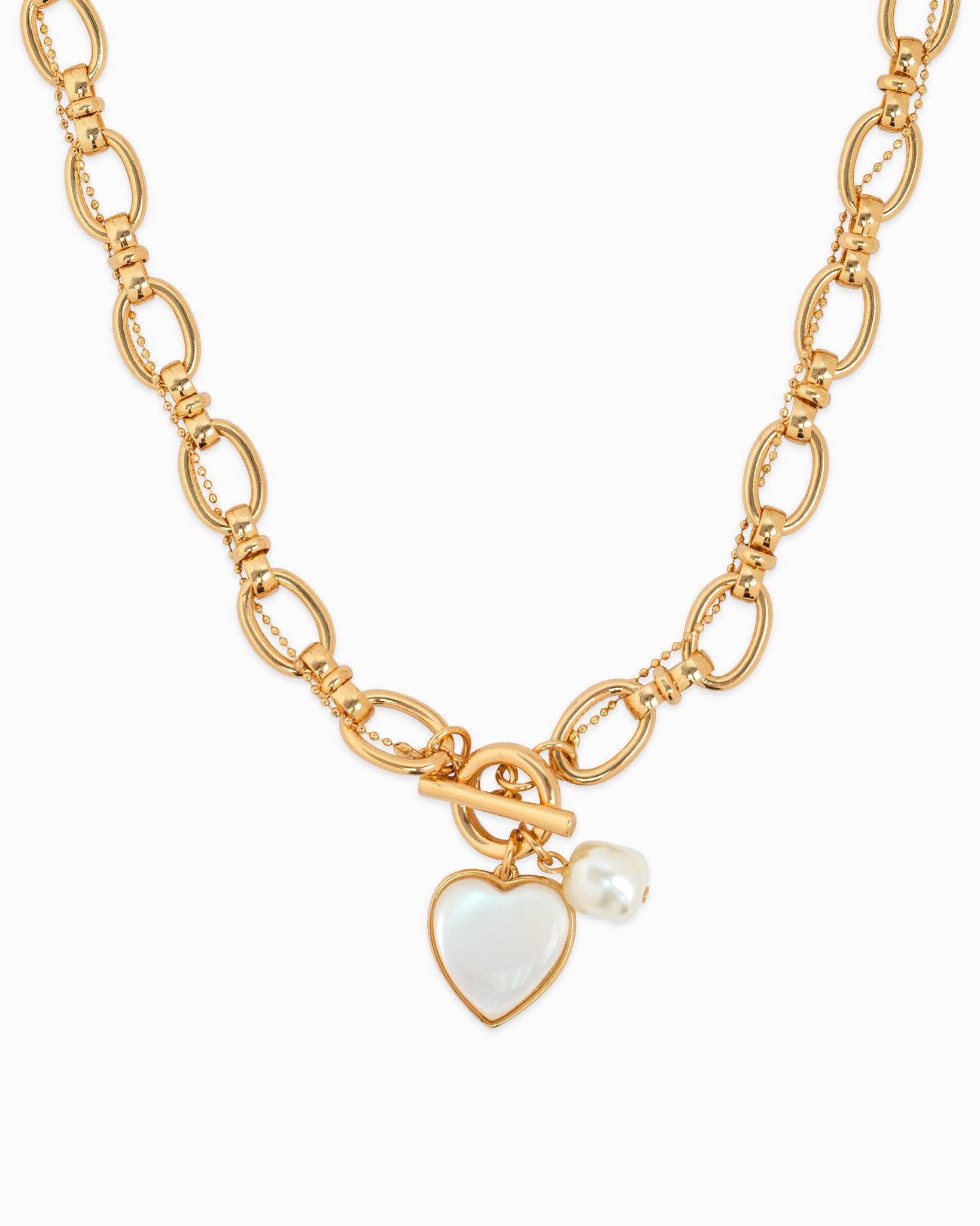 Glossy Heart Twist Chain Toggle Necklace