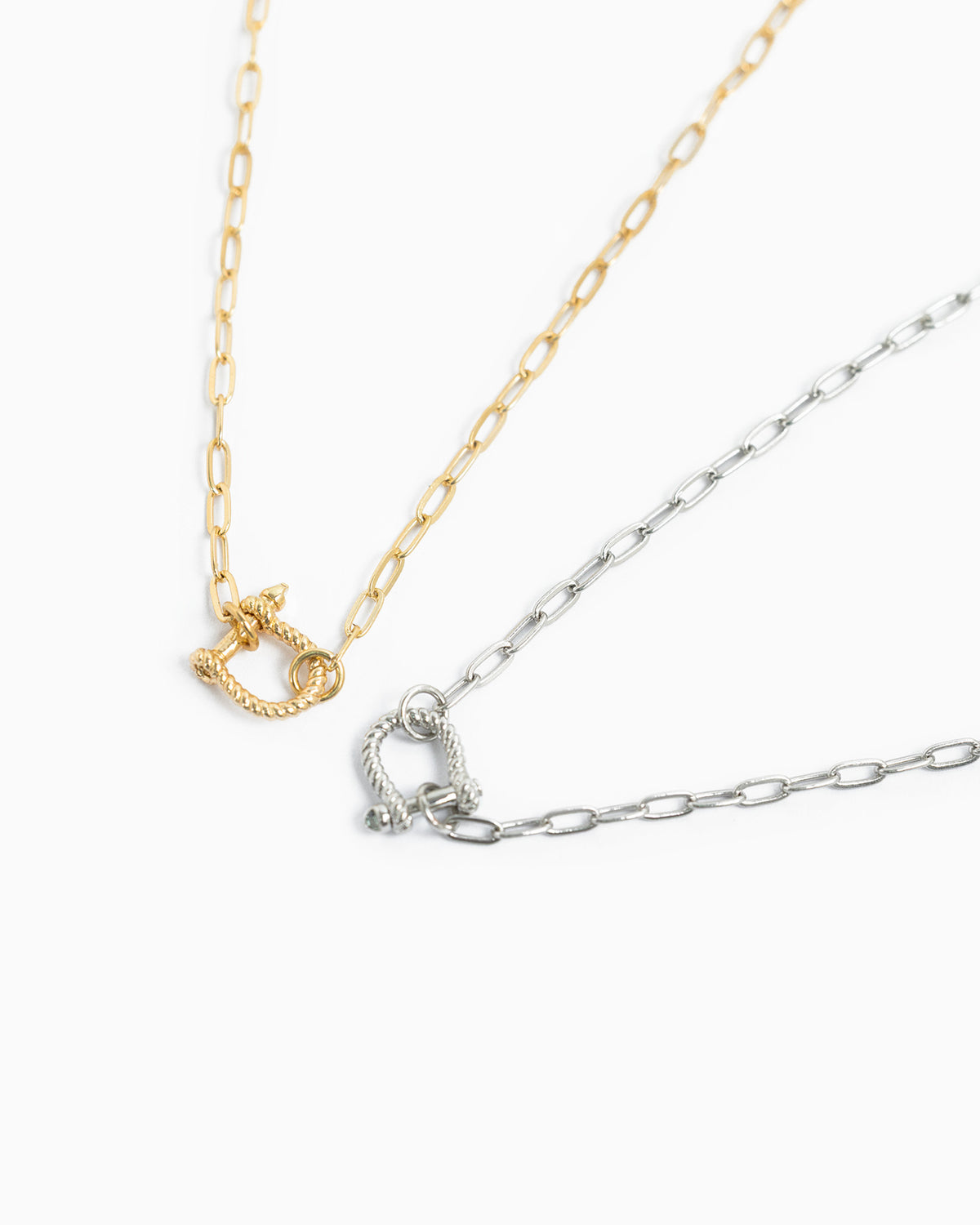 Mini Horsebit Rope Carabiner Pendant Necklace-3