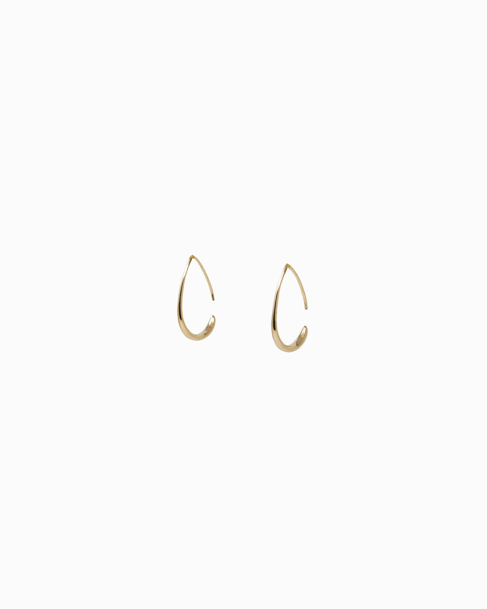 Medium Teardrop Hoop Earrings – Gold detail