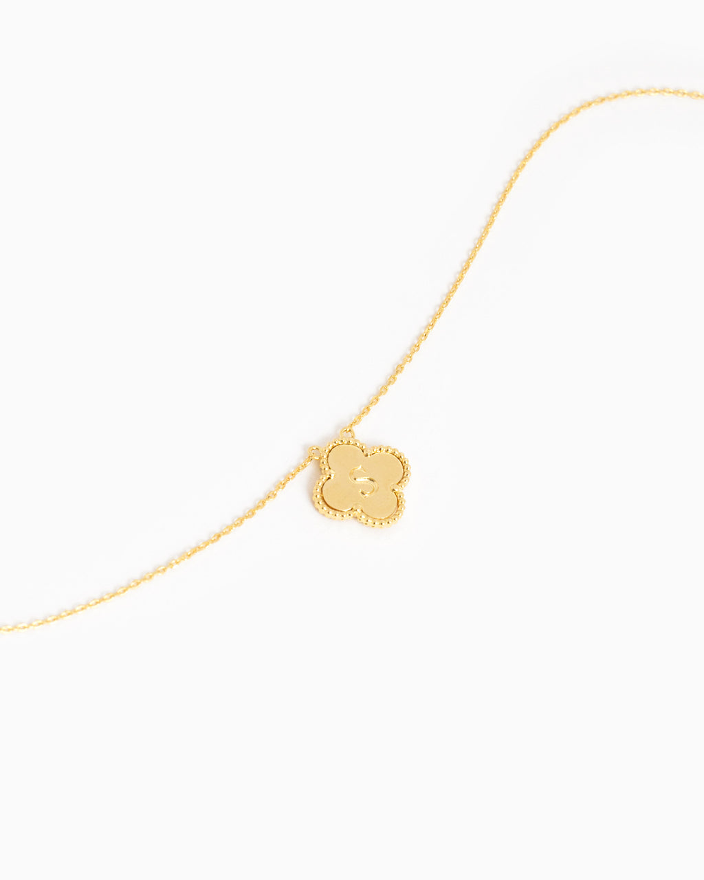 clover initial "S" pendant necklace