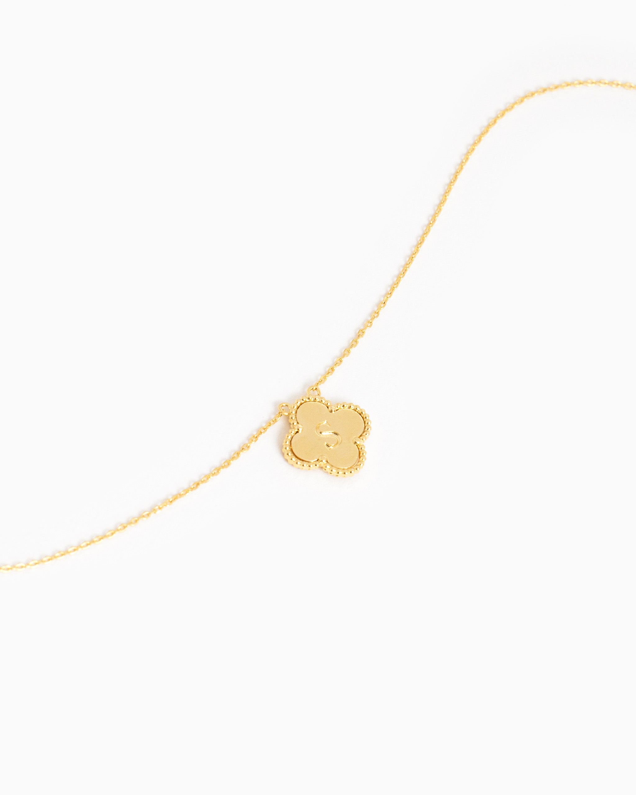 clover initial "S" pendant necklace