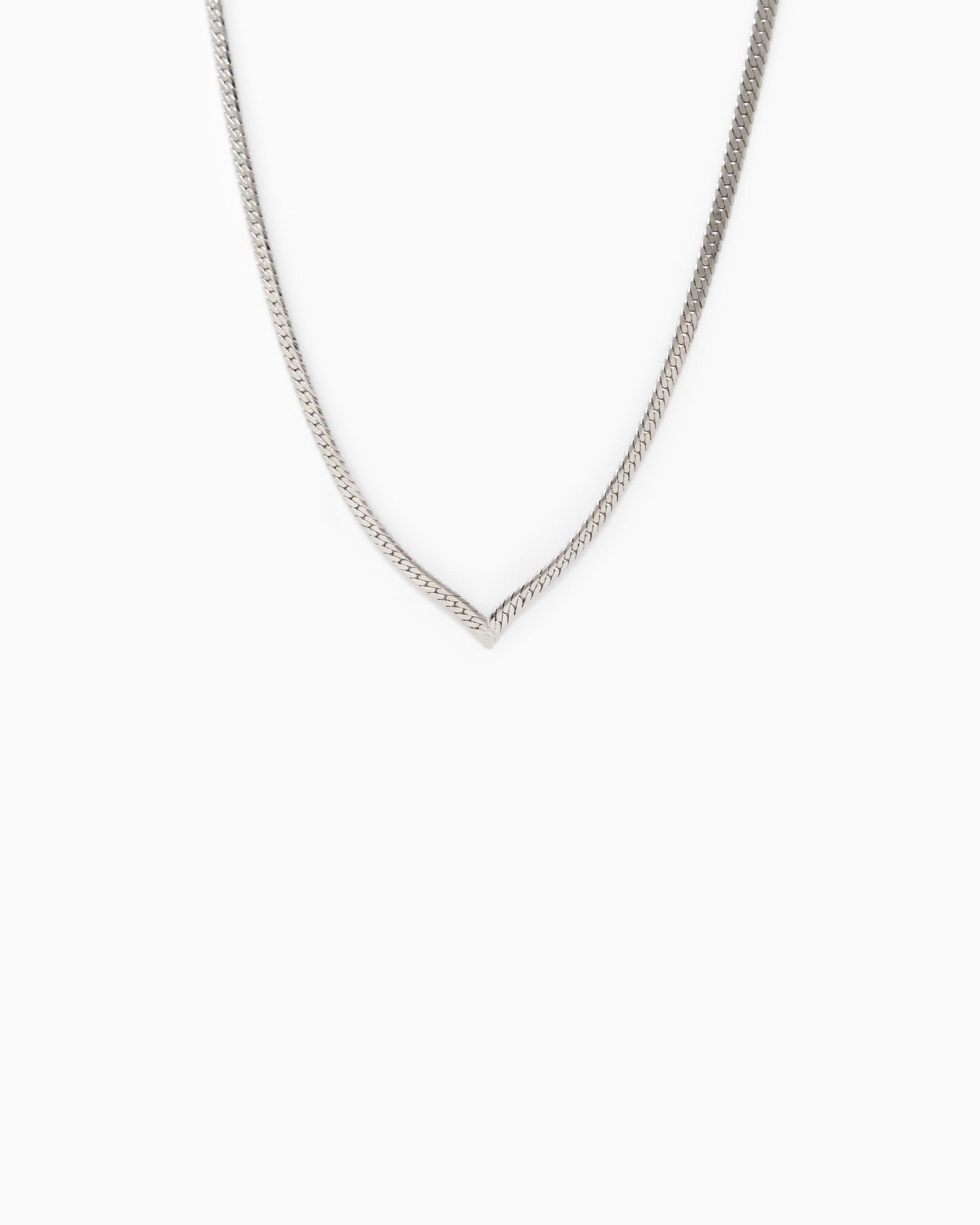 V-Shape Snake Chain Necklace-5