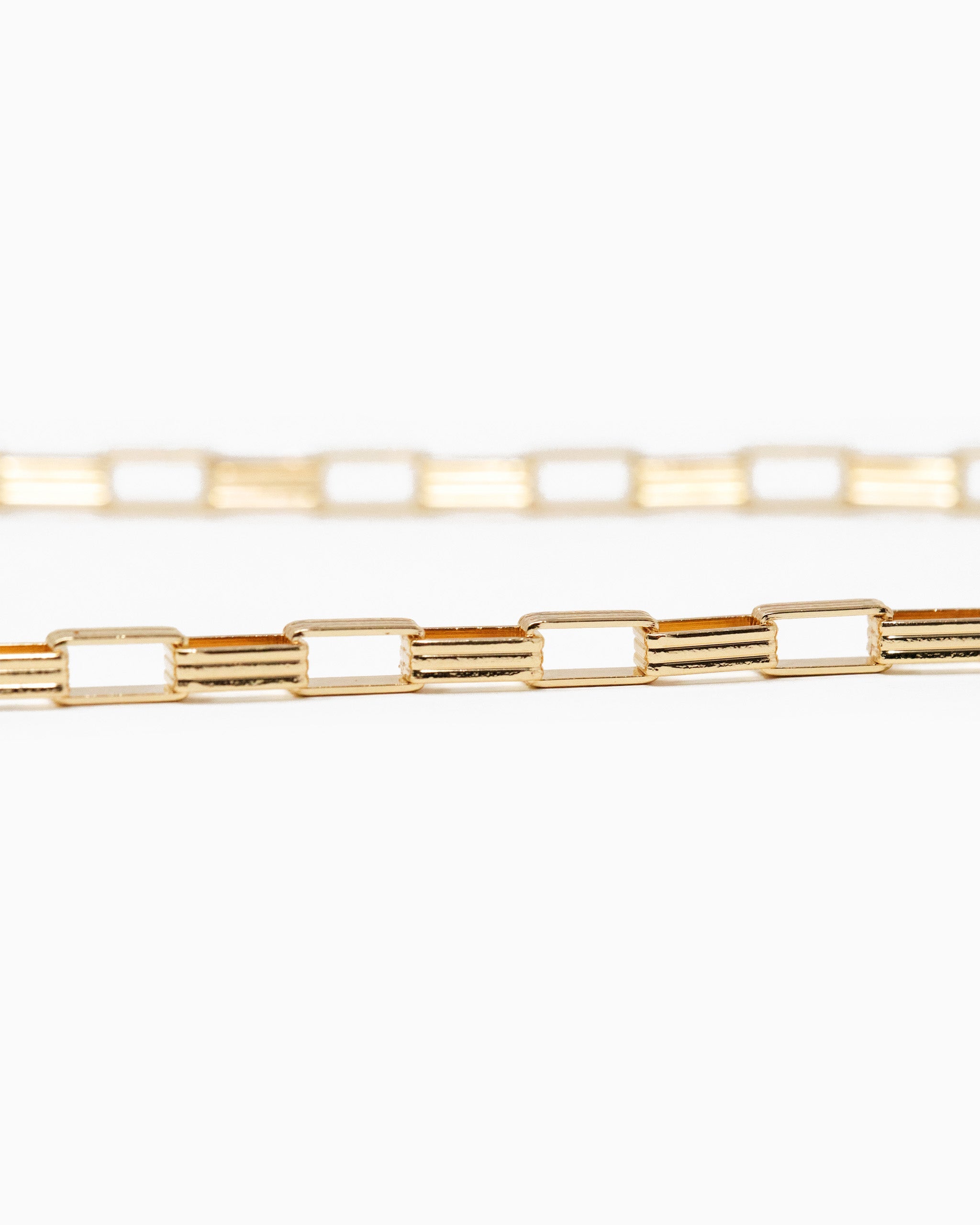 Textured Rectangle Chain Necklace