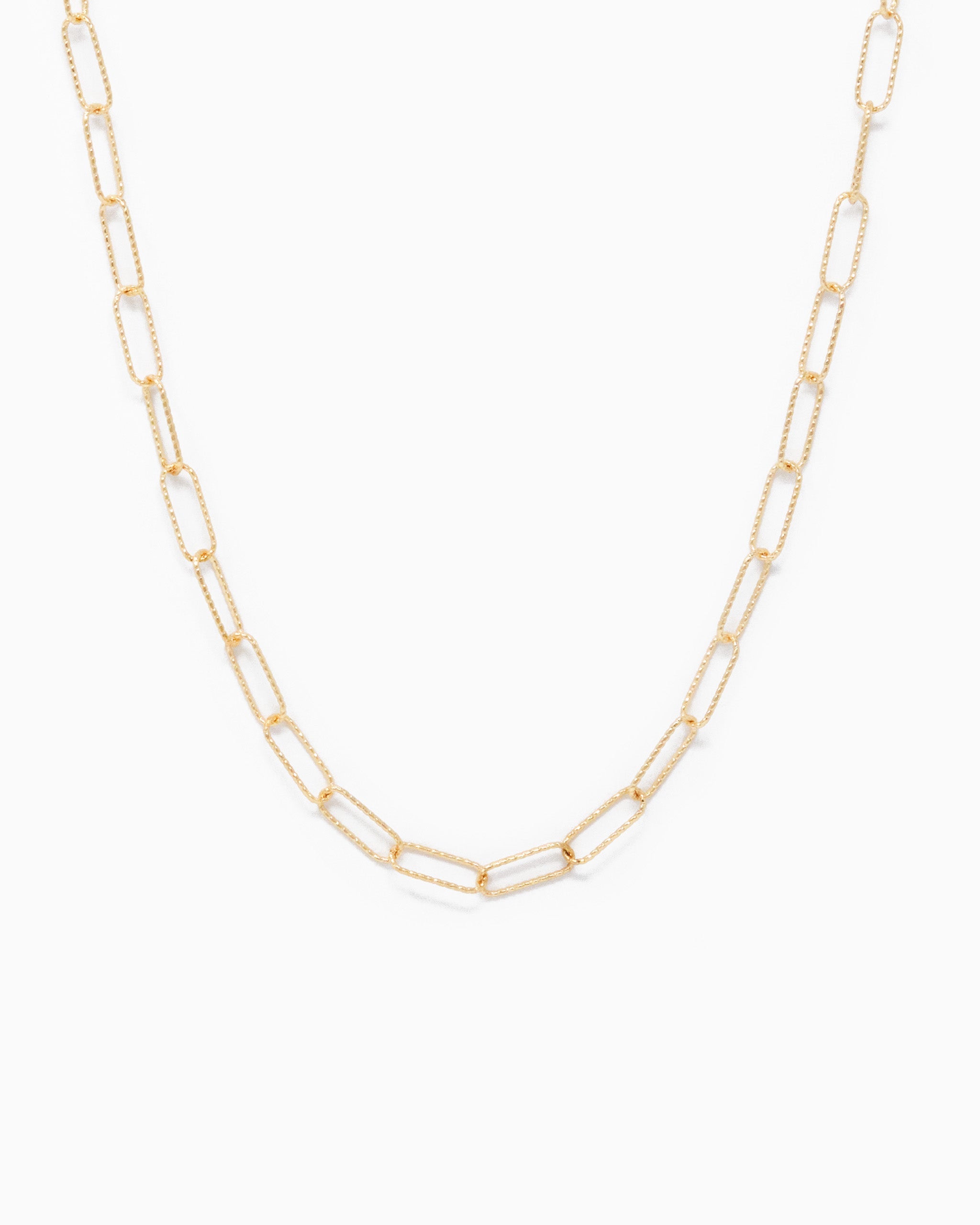 Textured Small Clip Link Chain Necklace