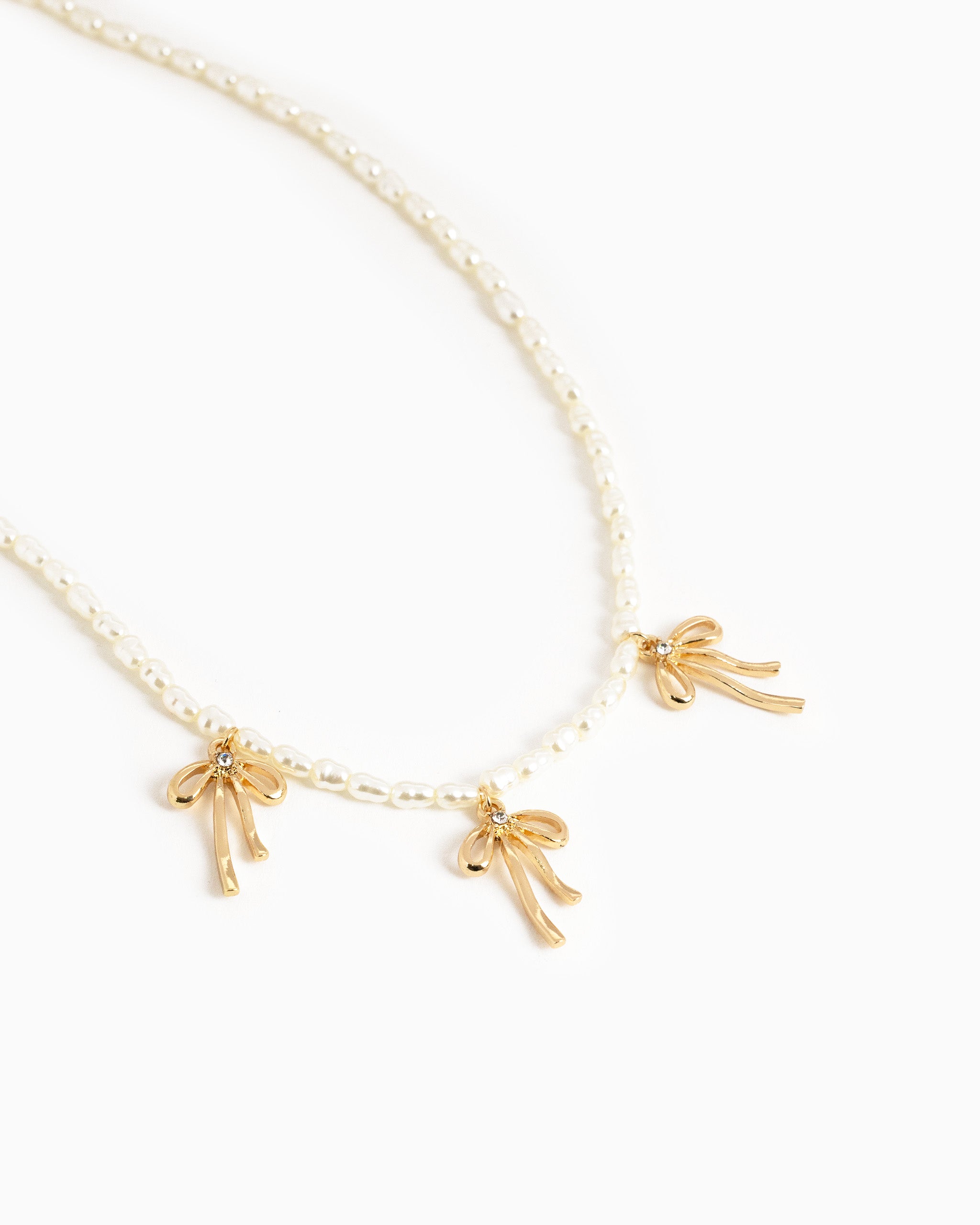 Metal Bow Station Pearl Chain Necklace-3