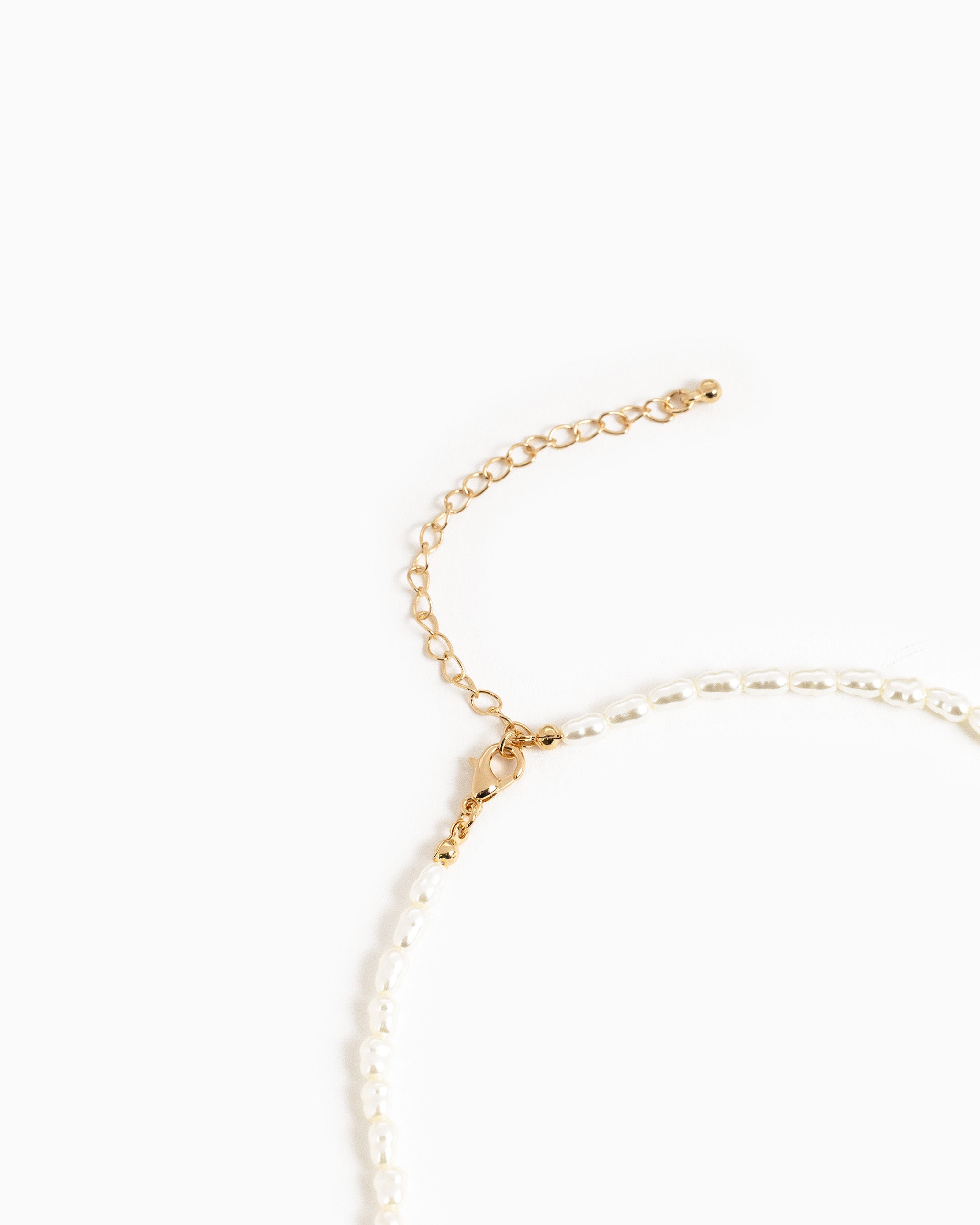 Metal Bow Station Pearl Chain Necklace-4