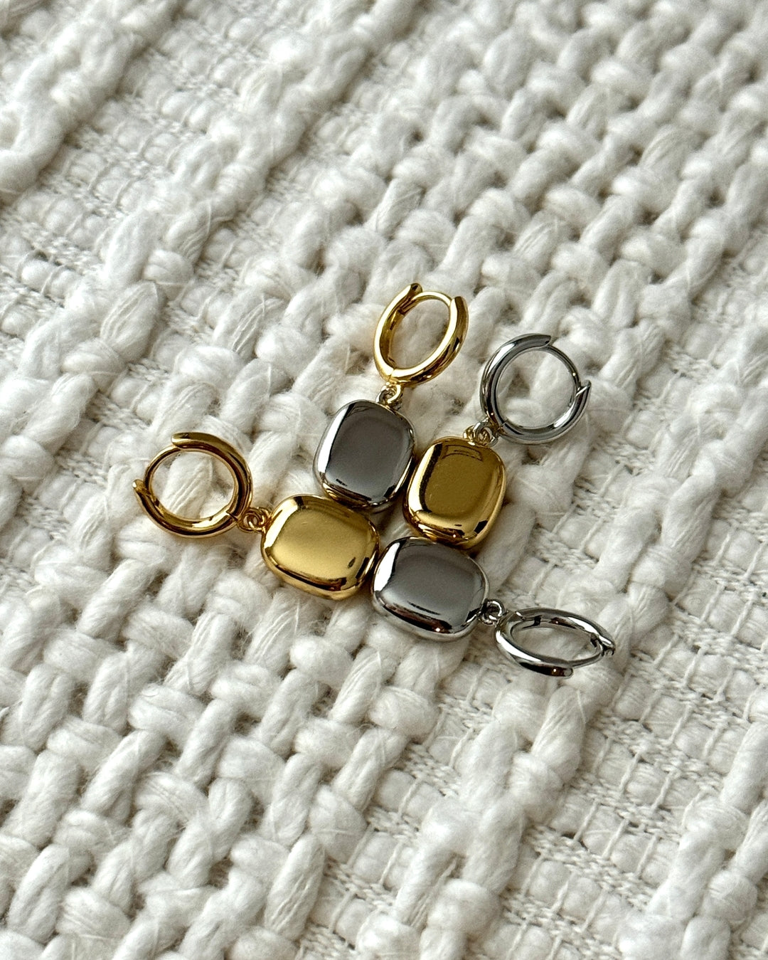 Nut Silver Drop Hoop Earrings-4