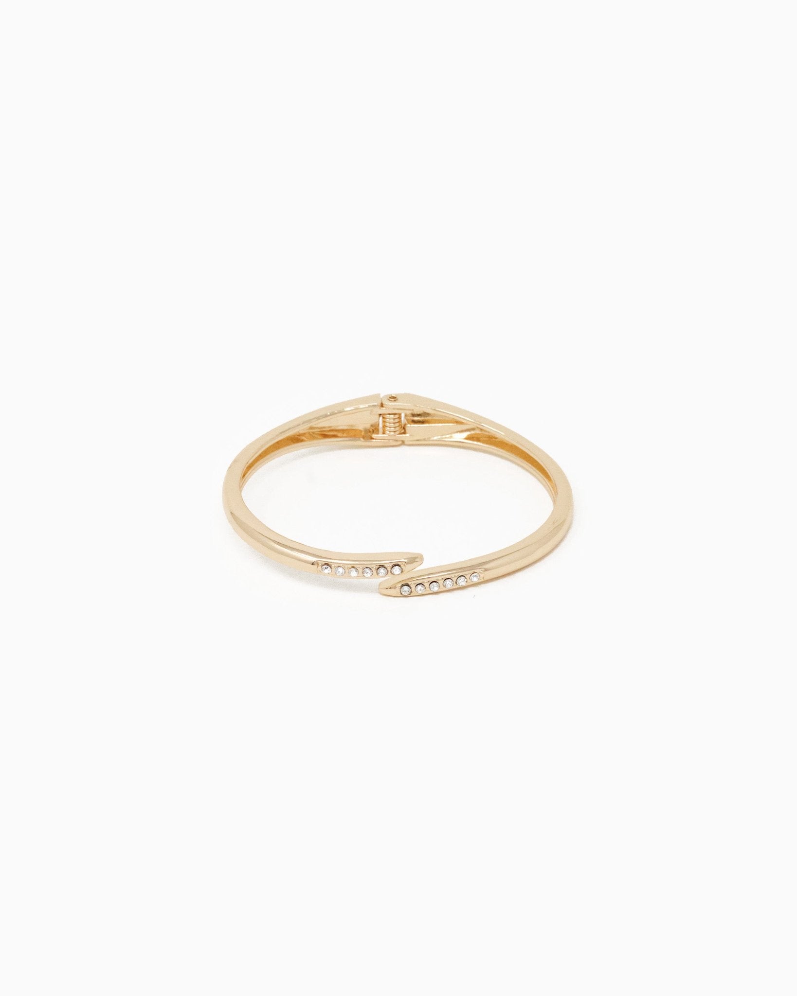 Twist Hinge Bracelet – Gold detail