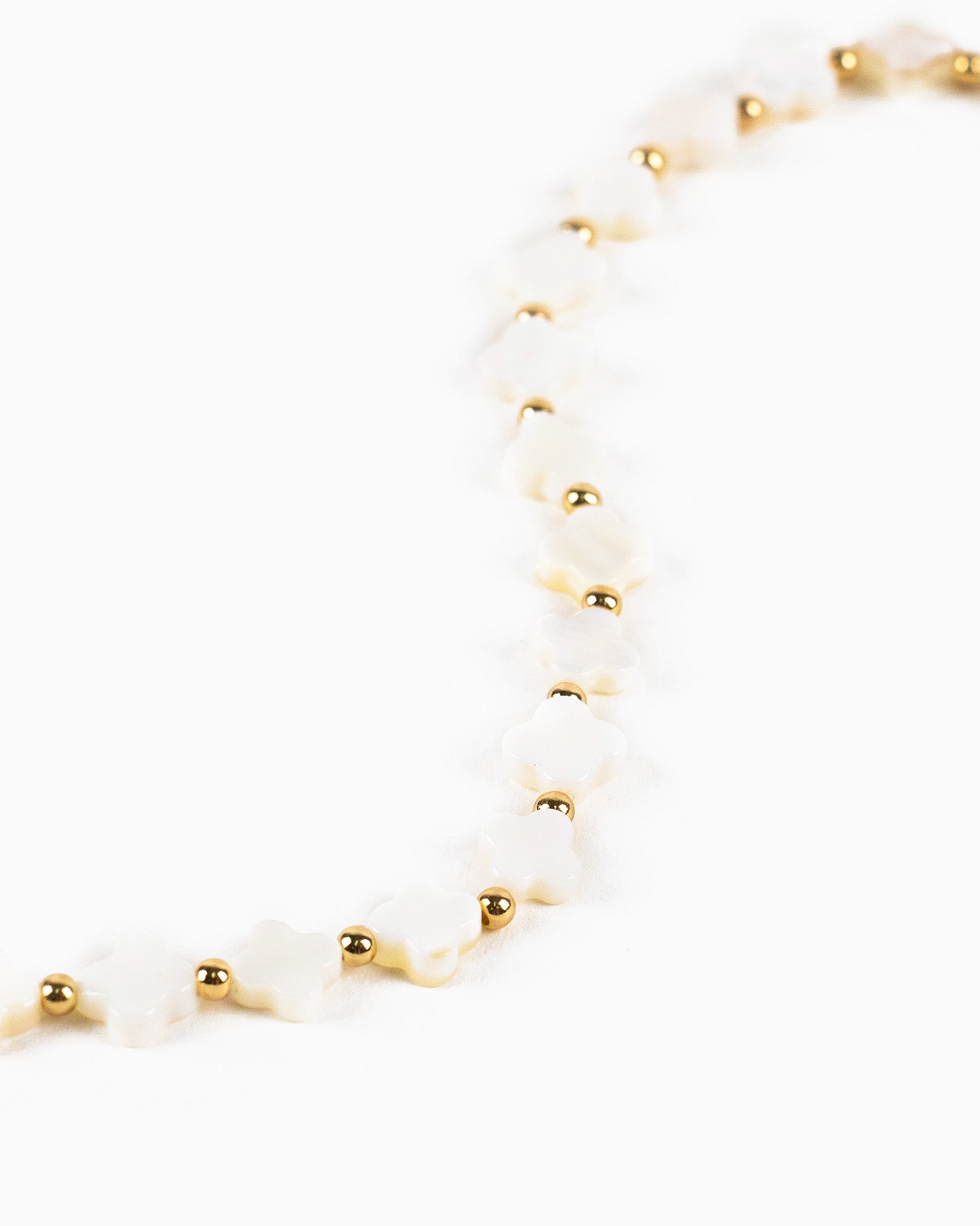 MOP Pearl Clover Choker Necklace