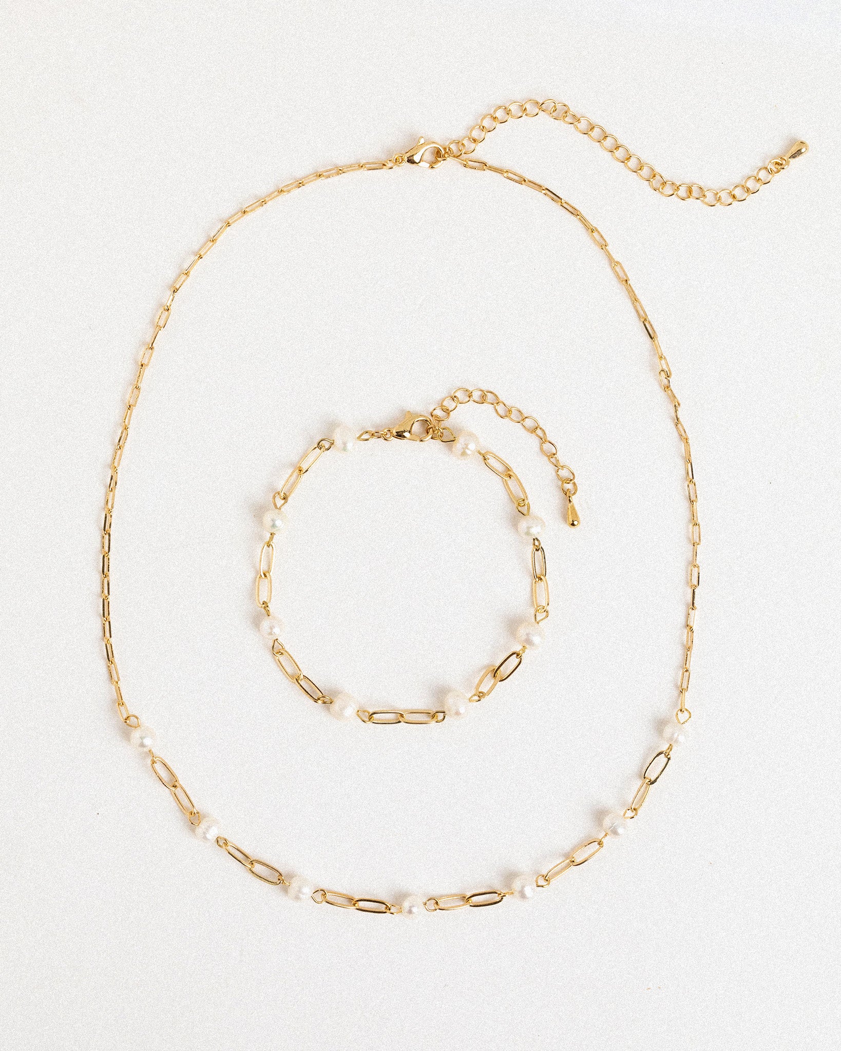 Gold Link Freshwater Pearl Mix Chain Station Necklace