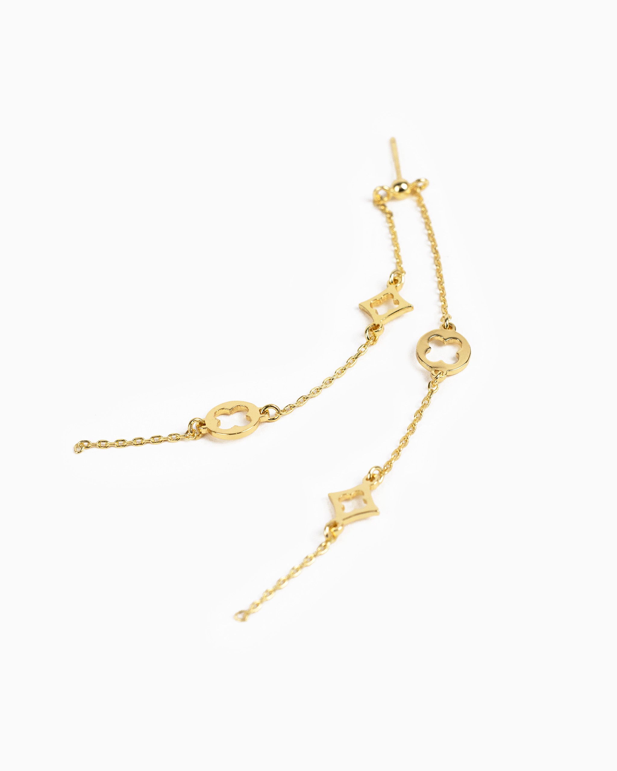 clover diamond double line drop earrings