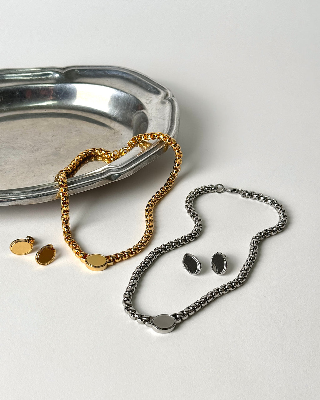 [18K] Ashton Gold Chain Link Statement Necklace