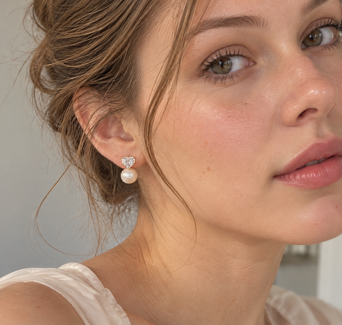 Sparkling Heart Freshwater Pearl Earrings-3