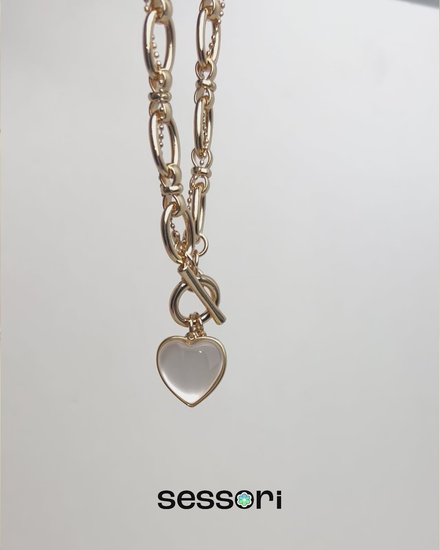 Glossy Heart Twist Chain Toggle Necklace
