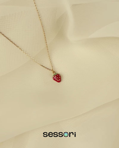 Cute Red Strawberry Pendant Necklace